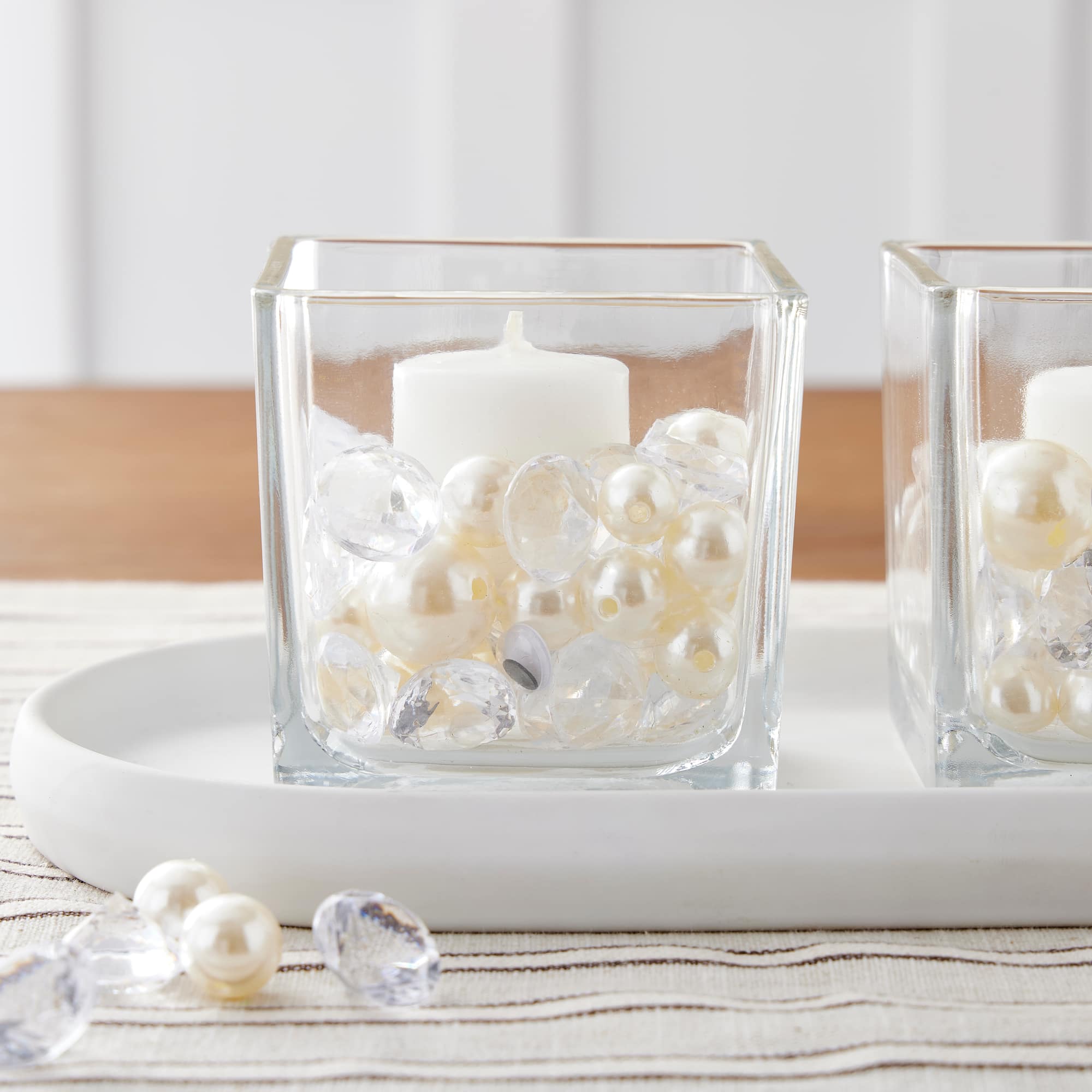 Ivory Pearls & Diamonds by Ashland®